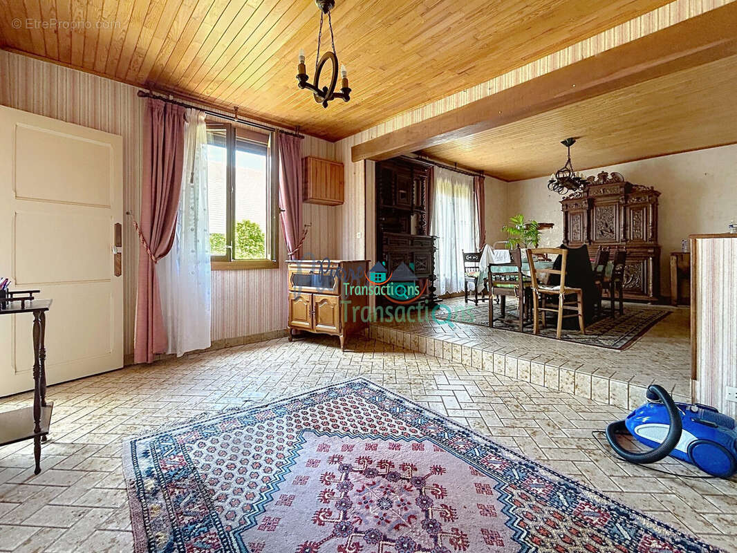 Maison 81 m² à Saint-Maurice-D'etelan  - photo 3