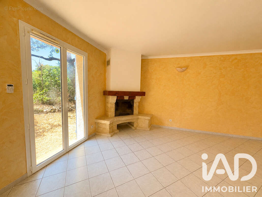 Maison 102 m² à Fons-Sur-Lussan  - photo 7