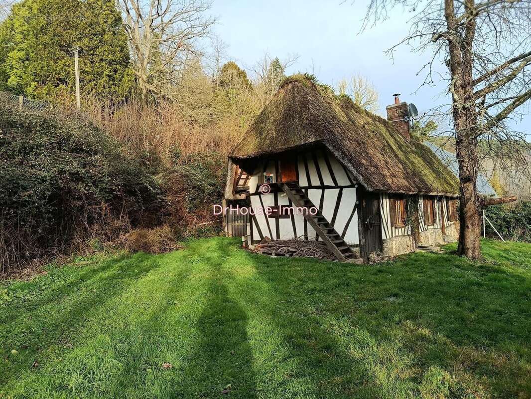 Maison à LIVET-SUR-AUTHOU