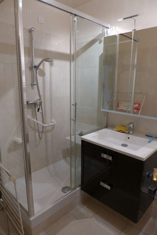 Appartement à ISSY-LES-MOULINEAUX