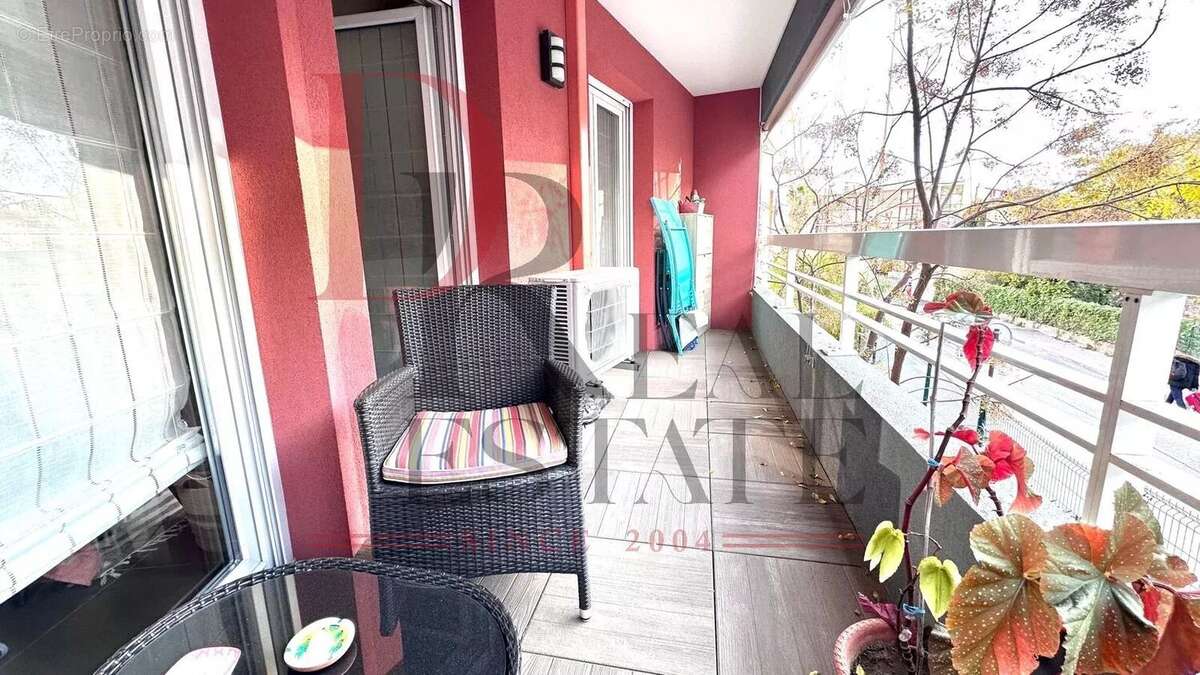 Appartement à ROQUEBRUNE-CAP-MARTIN