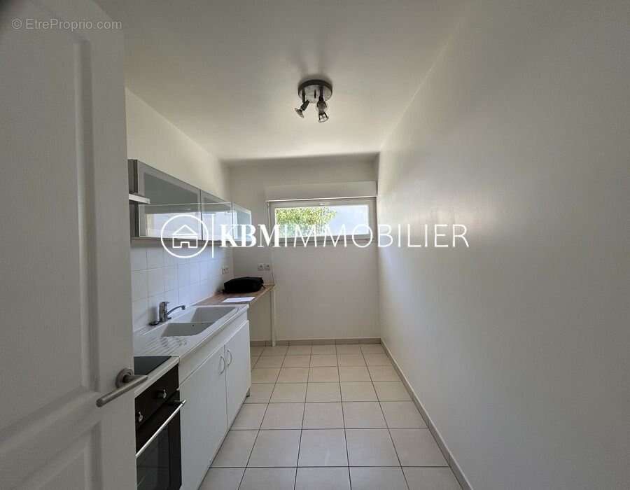 Appartement à MARSEILLE-13E