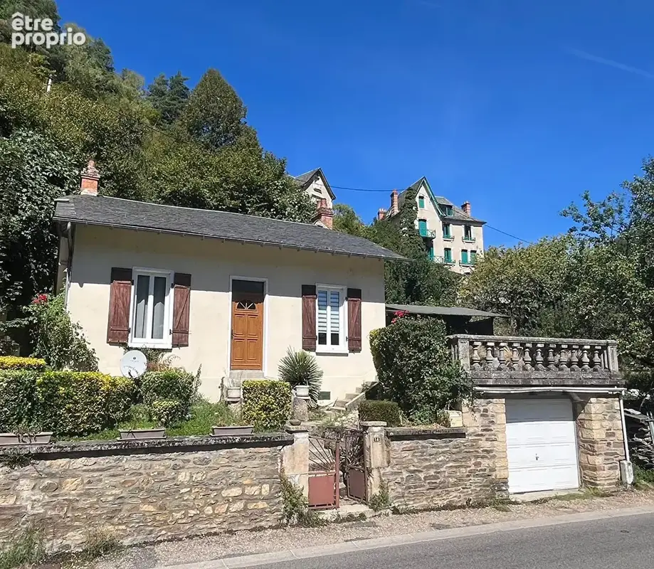 Maison à ESTAING