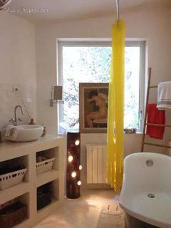 Loft d'habitation + activité professionnelle de 305 m²  sur  Terrain : 455 m2 - photo 11