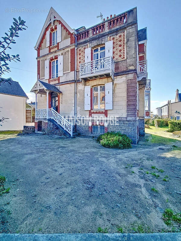 Maison à SAINT-LUNAIRE