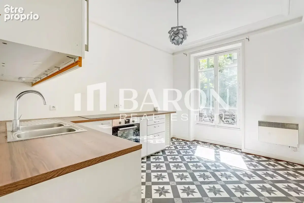 Appartement à CLICHY