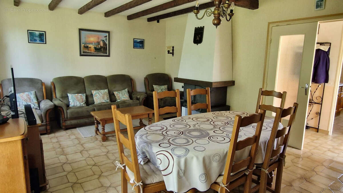 Pavillon sur sous-sol - 5 pieces - 4 chambres - photo 4