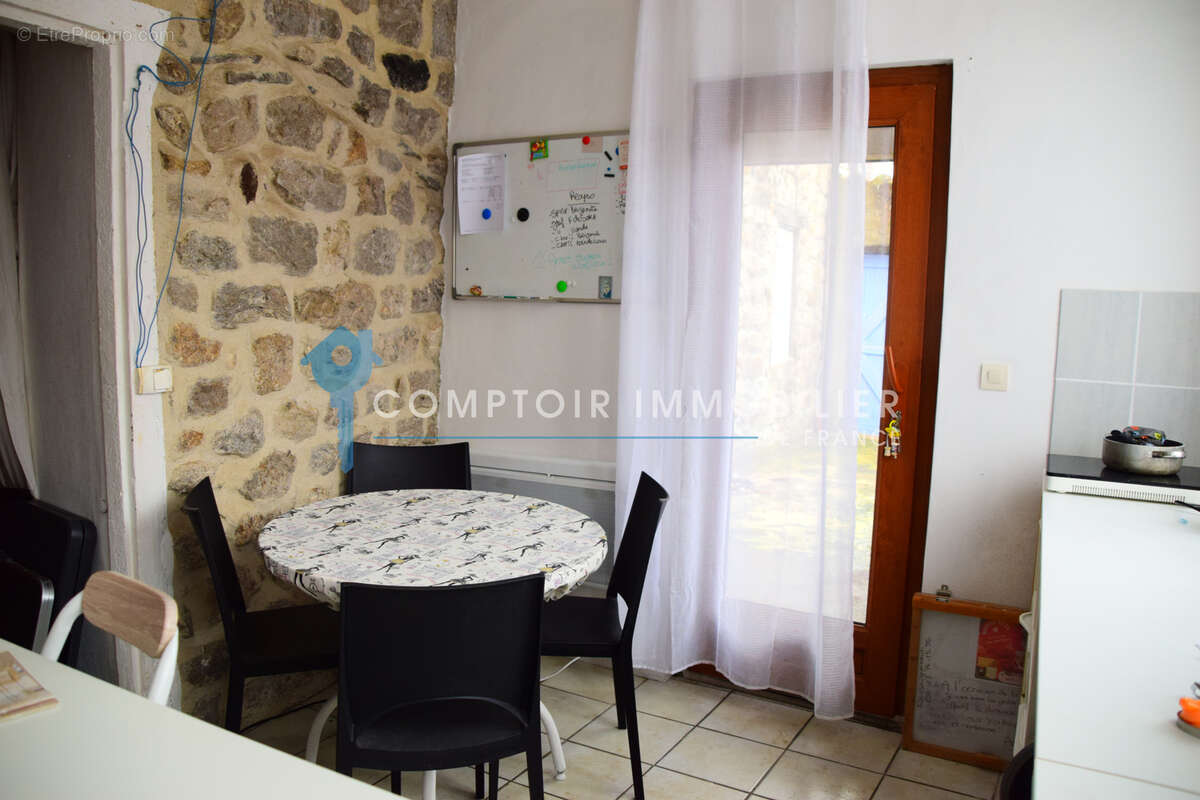 Dépt. 07 - A VENDRE à MONTPEZAT-SOUS-BAUZON - Maison de Village de 106 m2 - photo 2
