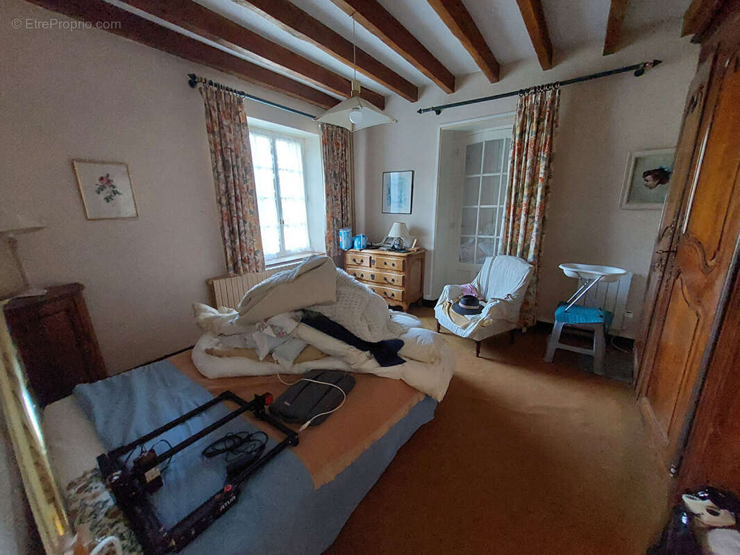 Maison à CHAUMOT
