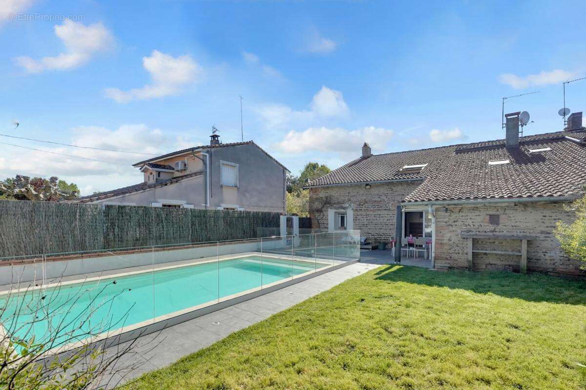 Maison à SAINT-PAUL-SUR-SAVE