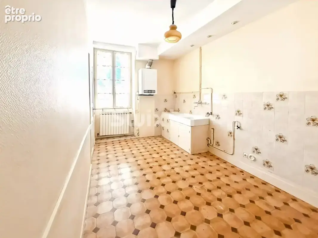 Duplex 189m2 à rénover - Centre ville & Fort potentiel - photo 3