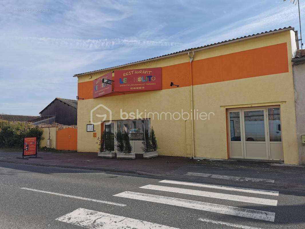 Appartement à SAINT-GENIS-DE-SAINTONGE