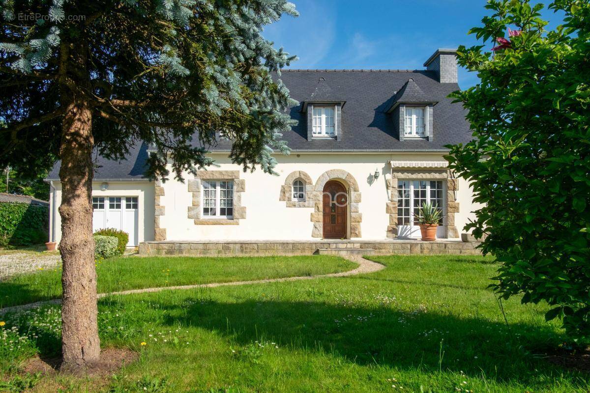 Maison à ROSPEZ