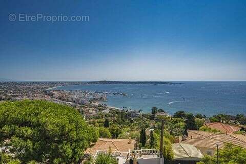 Maison à CANNES