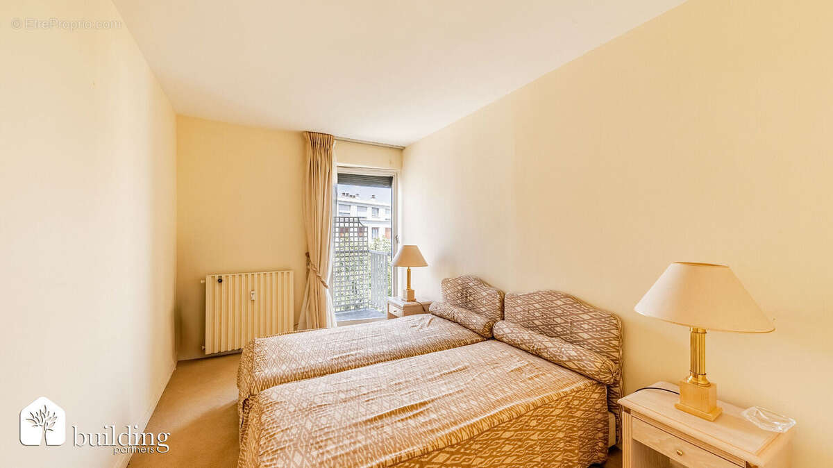 Paris 16ème - Appartement 4 pièces de 85,21 m2 - photo 10