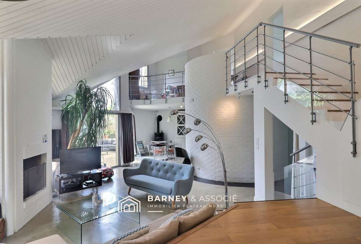 Maison à BOIS-GUILLAUME