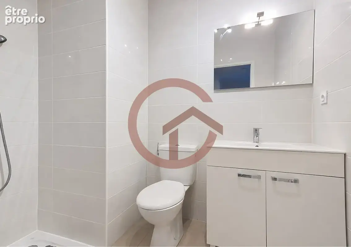 Exclusivité   viager occupé  à saint-aygulf   appartement t3 traversant 73 m2, box, parking - décote 40 % - photo 3