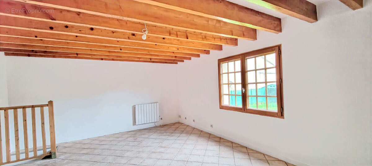 Maison à SAINT-PIAT