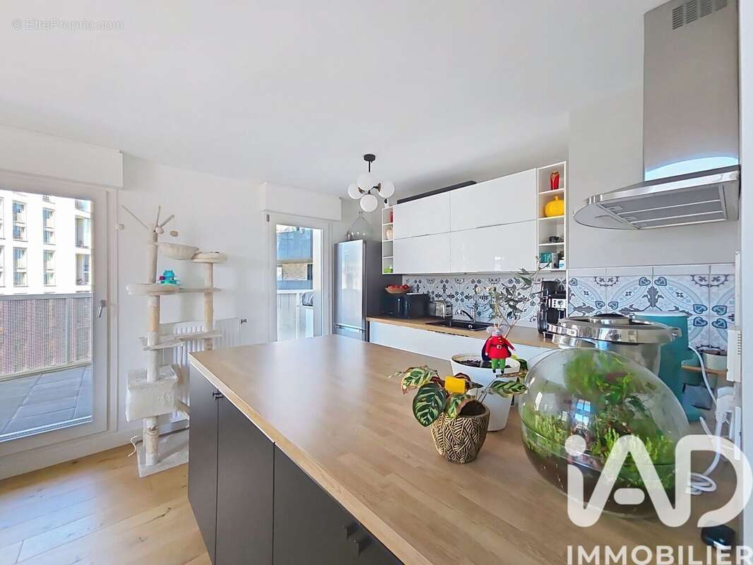 Photo 6 - Appartement à ASNIERES-SUR-SEINE