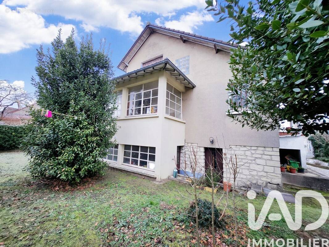 Photo 1 - Maison à CONFLANS-SAINTE-HONORINE