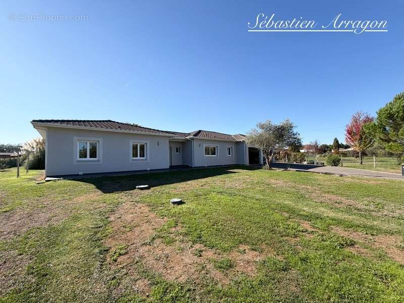 Villa d’architecte contemporaine à 10 minutes d’Agen – Calme, volumes et prestations haut de gamme (47) - photo 22