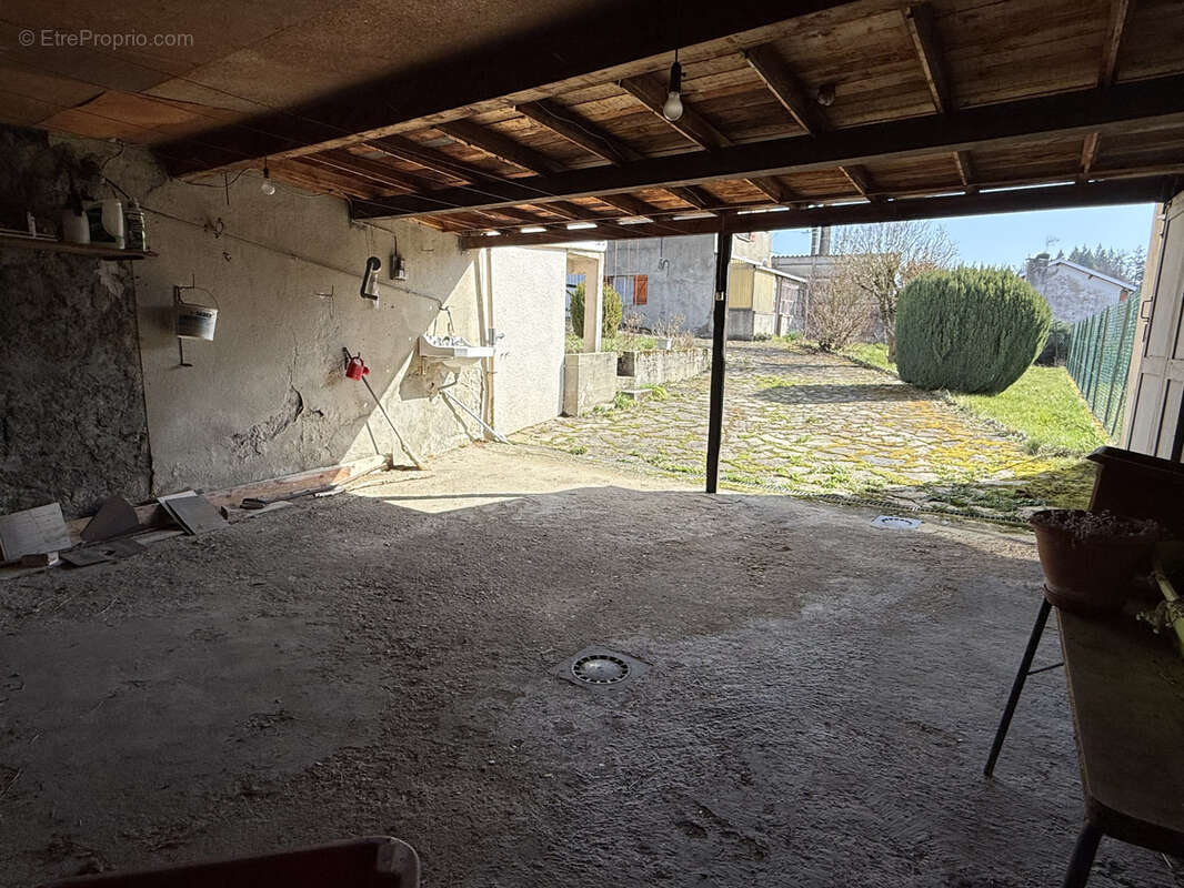 Maison avec dépendance et vue - photo 3