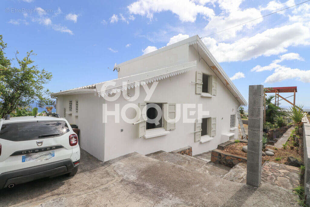 Maison à SAINT-DENIS