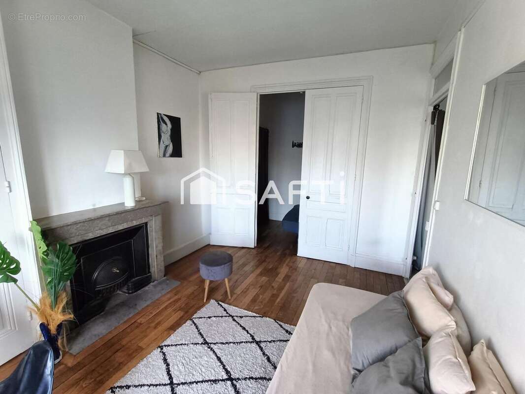 Photo 2 - Appartement à VILLEURBANNE