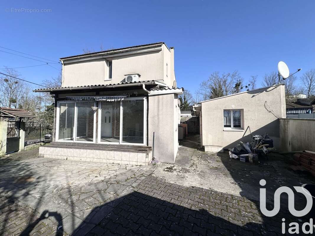 Photo 2 - Maison à GOUSSAINVILLE