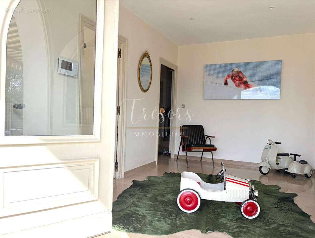 Maison à VEYRIER-DU-LAC