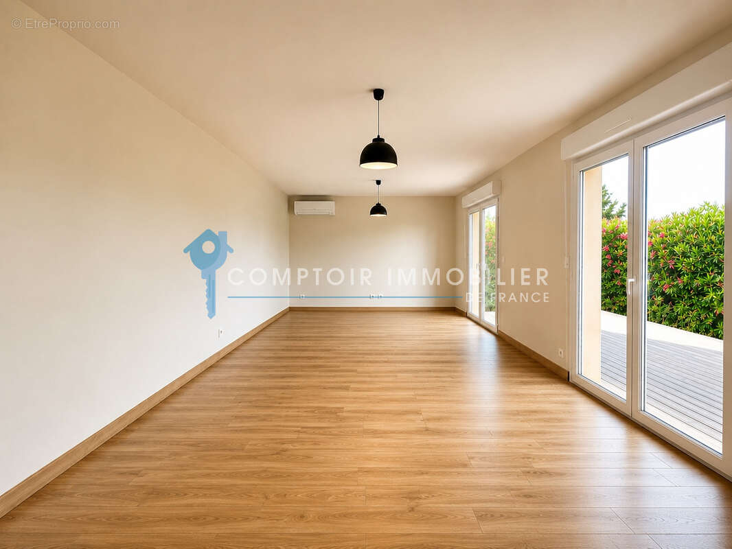 Clermont l'Hérault - Jolie maison T4 avec garage et jardin - photo 7
