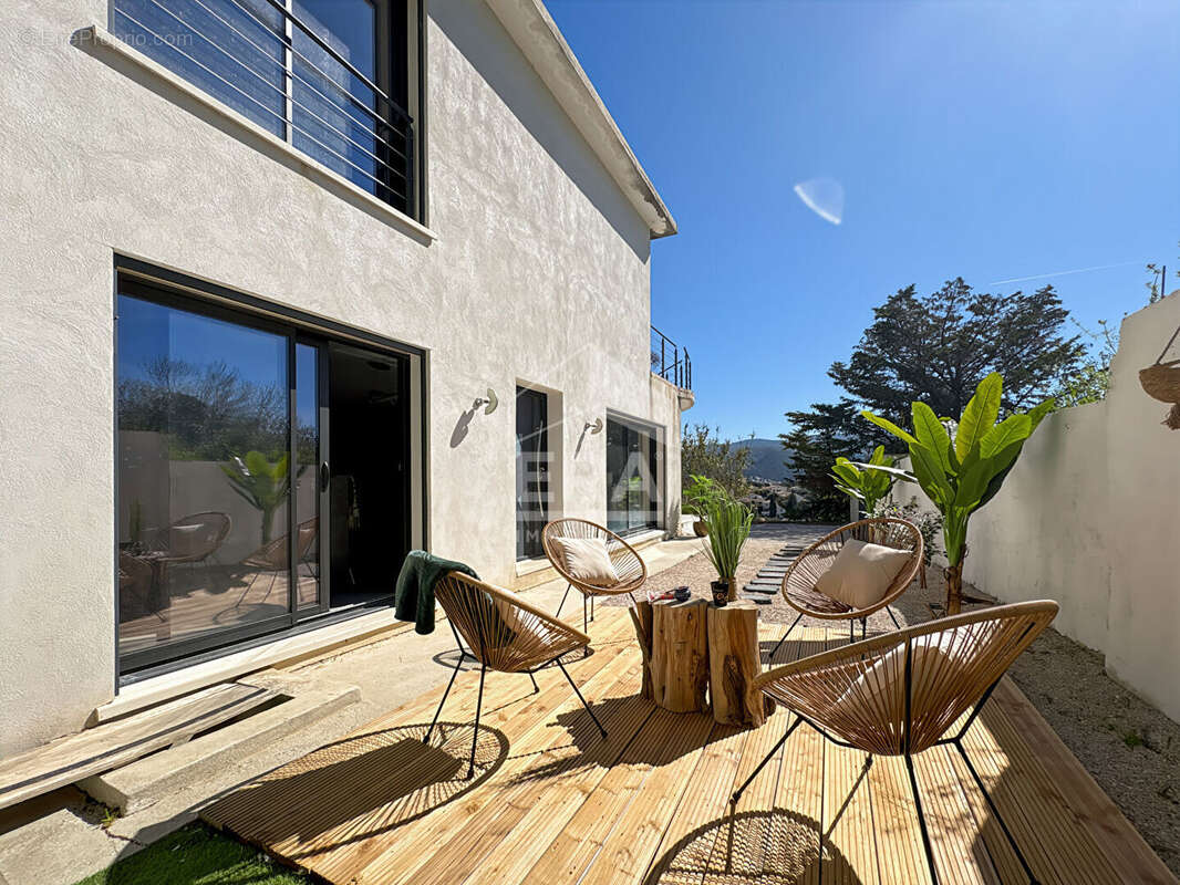 Maison à PLAN-DE-CUQUES