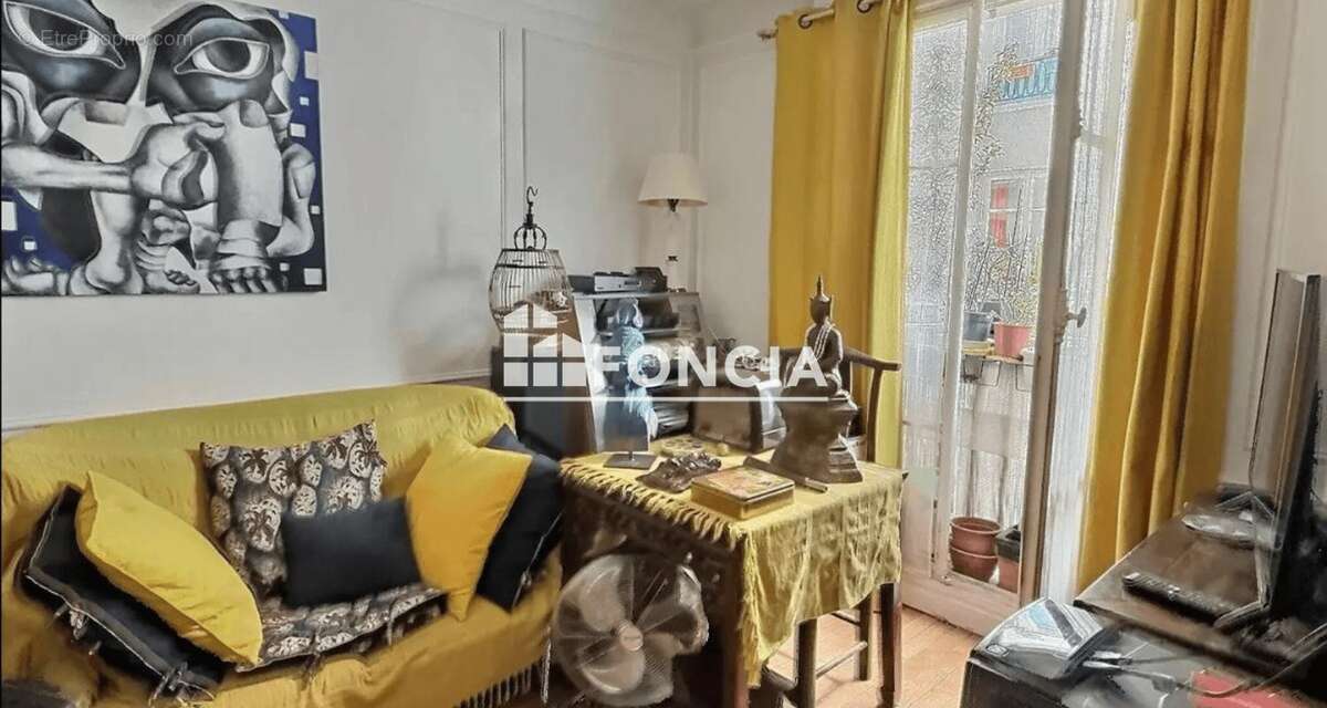 Appartement à PARIS-19E