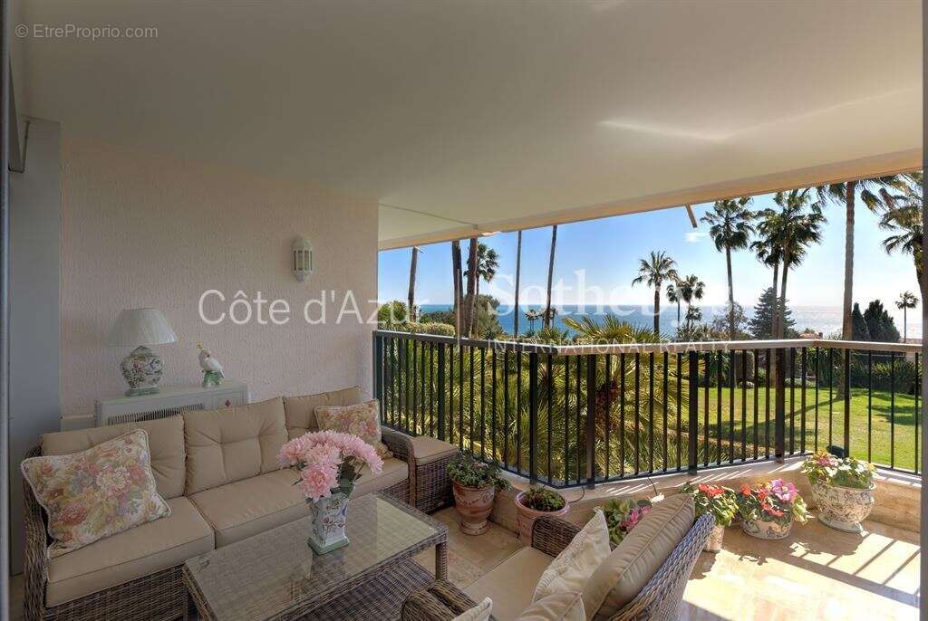 Appartement à CANNES