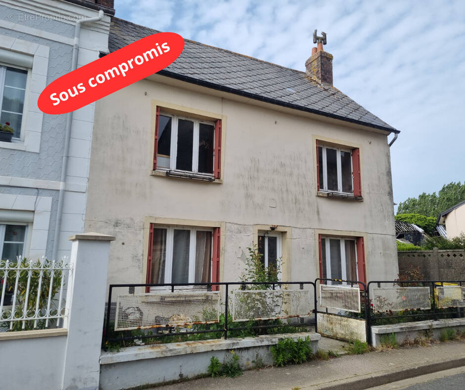 Maison à SAINT-ROMAIN-DE-COLBOSC