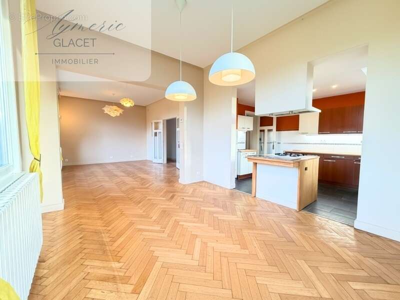  maison individuelle de caractère – grand terrain arboré – volumes généreux - photo 4