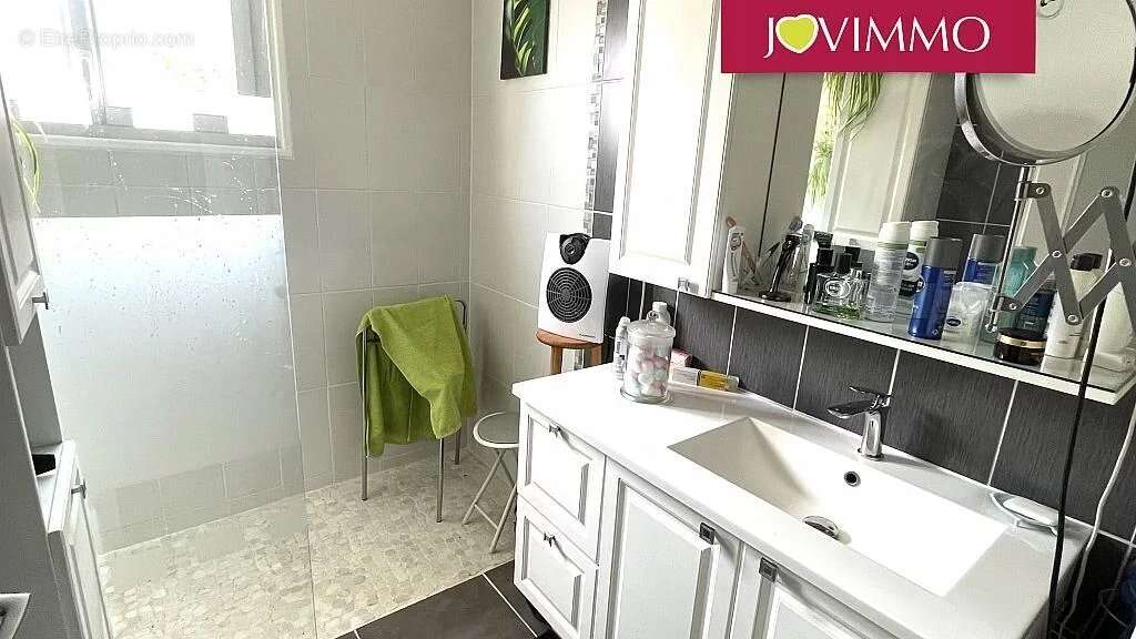 Maison à VALDIVIENNE