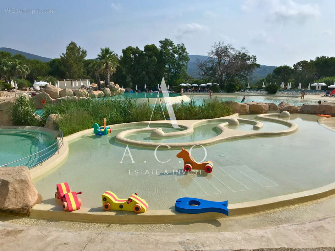 Appartement à GRIMAUD