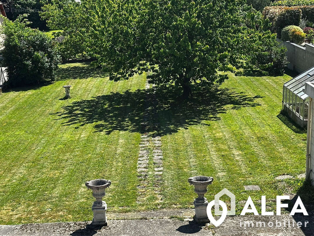 Maison à MONTMORENCY