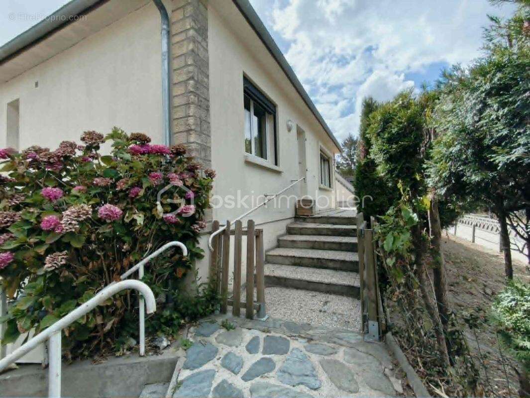 EXCLUSIVITÉ BSK IMMOBILIER – À seulement 5 minutes de Sainte-Mère-Église - photo 3