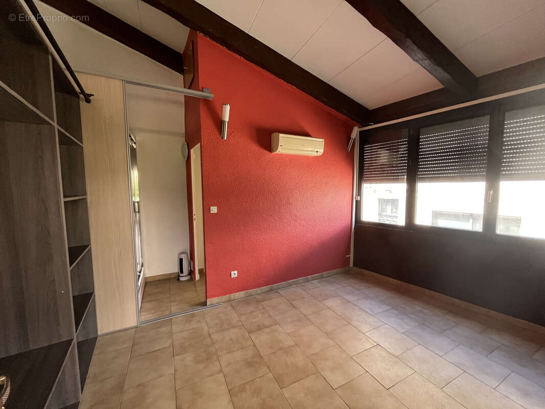 Appartement T2 et Local commercial - Centre Ganges - photo 4