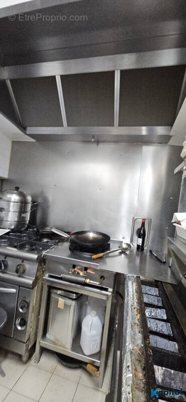 Autre à LA GARENNE-COLOMBES