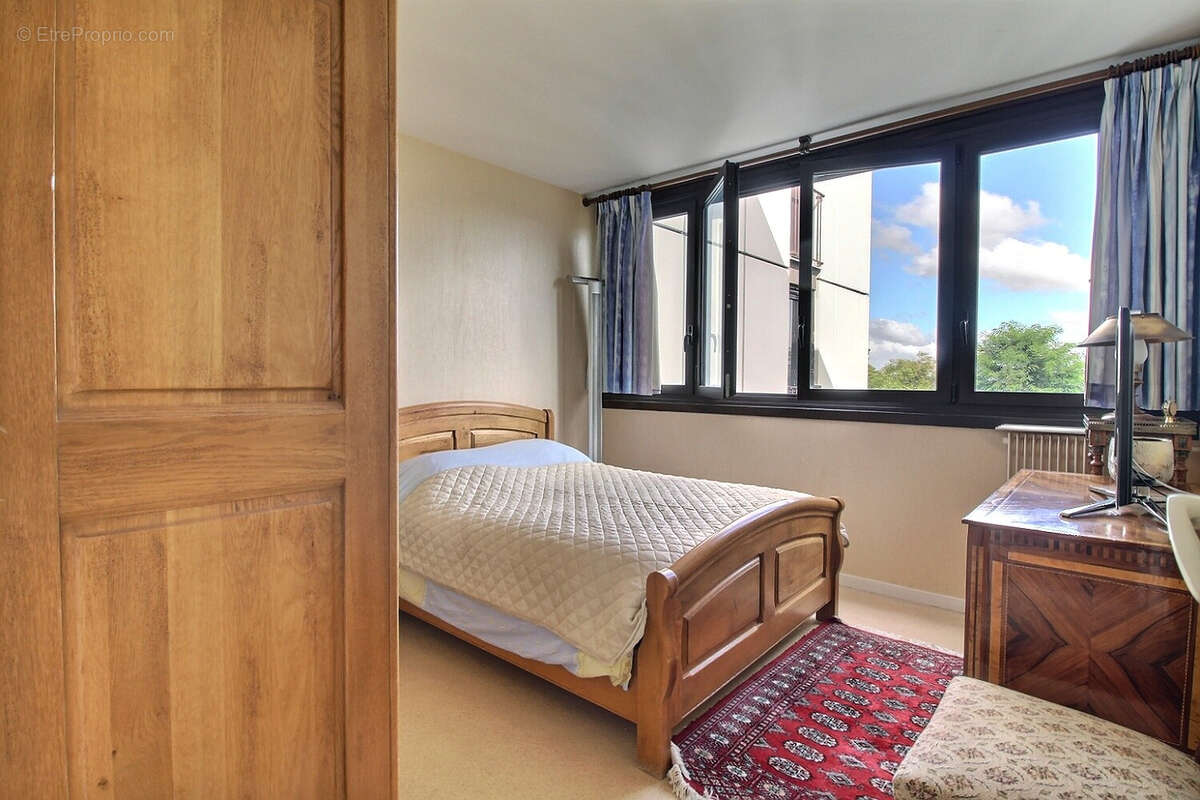 Appartement à GARCHES