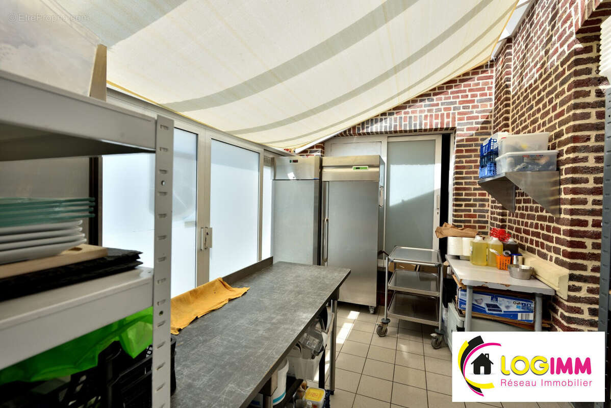 226 m² à Saint-Amand-Les-Eaux  - photo 7