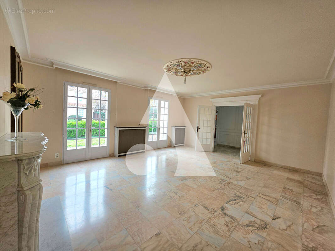 Maison à LA ROCHE-SUR-YON