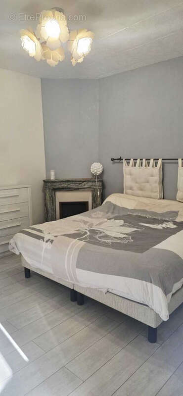 Maison à ARNAC-POMPADOUR