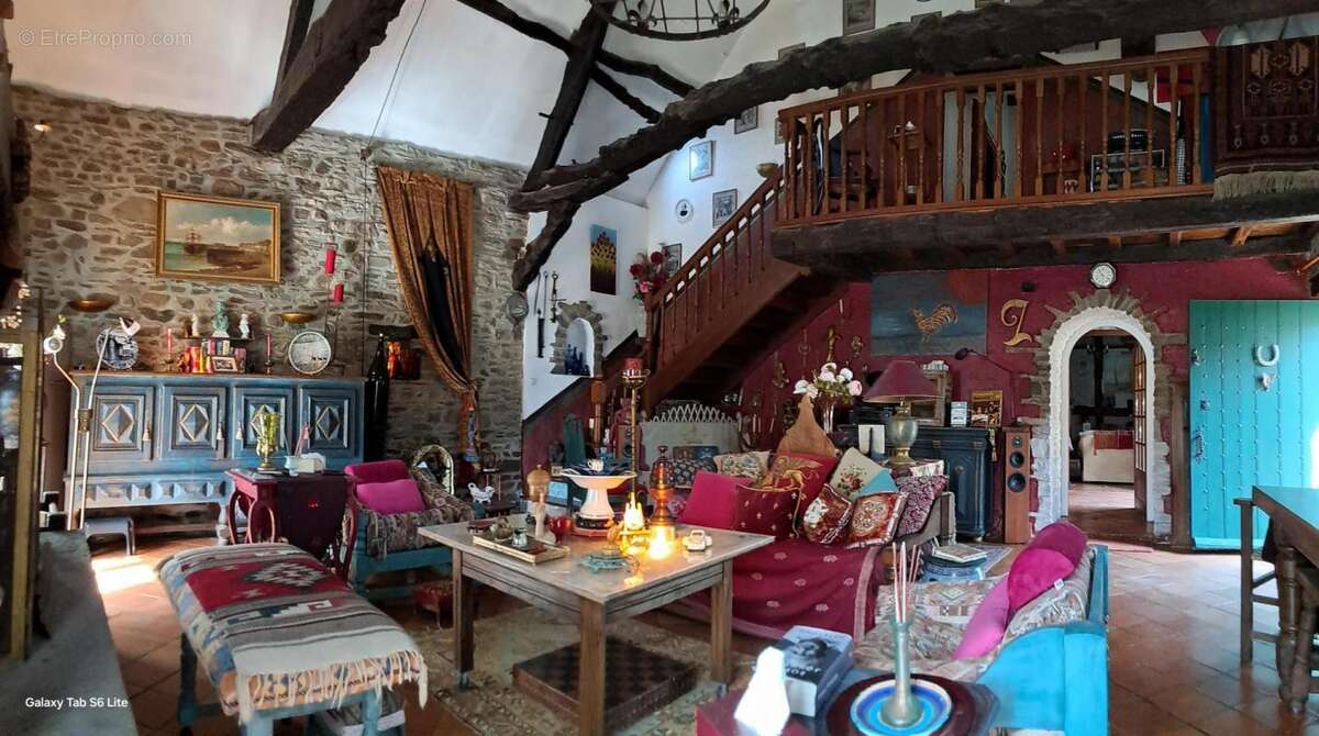 Maison à BAGUER-PICAN