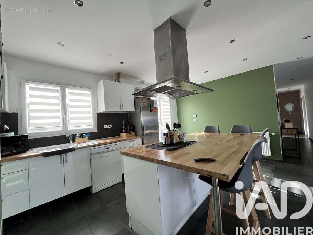 Photo 4 - Maison à LIVRON-SUR-DROME