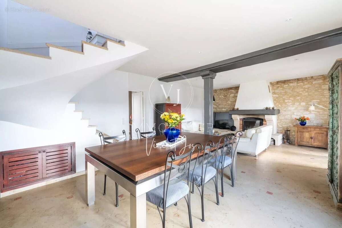 Maison à FONTENAY-SAINT-PERE