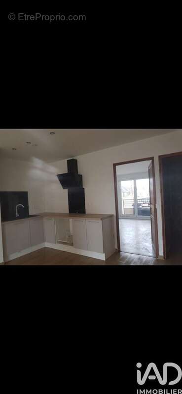 Photo 8 - Appartement à MONTEREAU-FAULT-YONNE